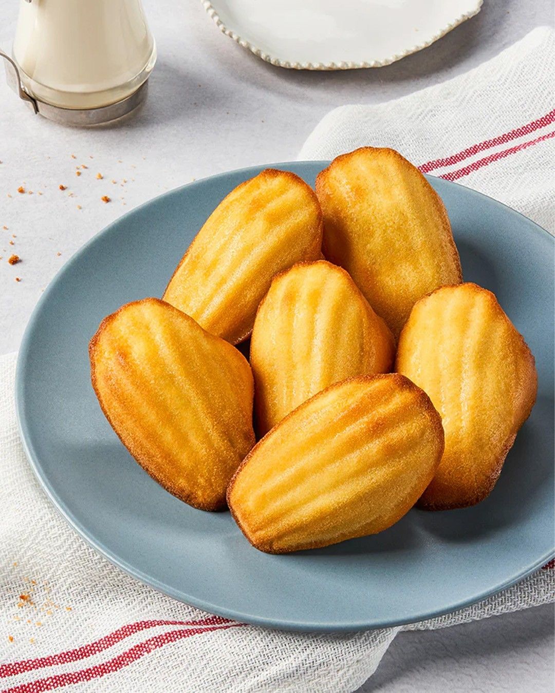 Classic madeleines by Délifrance (Photo: Instagram/@delifrance.sg)