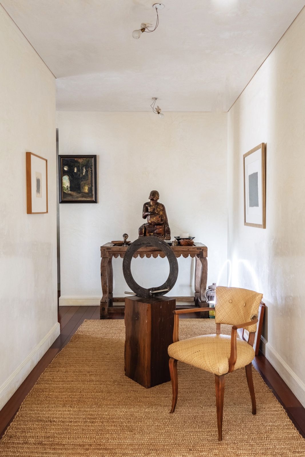 The foyer in Yola Johnson’s home