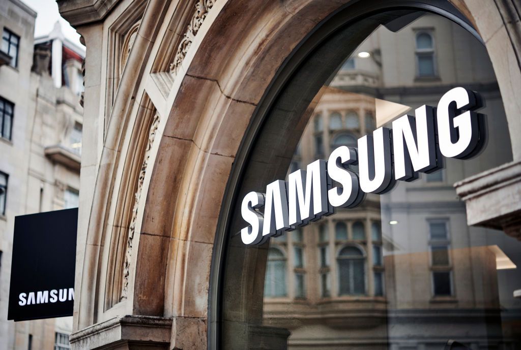 LONDON, UNITED KINGDOM - JUNE 4: Detail of the Samsung logo in the window of the Samsung Experience Store on Oxford Street in London, taken on June 4, 2019. (Photo by Olly Curtis/Future via Getty Images)