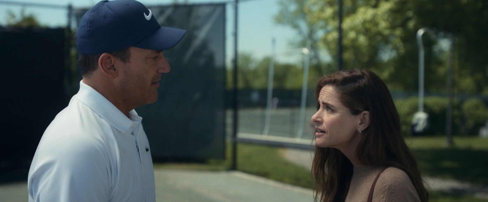 Jon Hamm and Amanda Peet deliver compelling and nuanced performances in "Your Friends & Neighbors" (Photo: Apple)