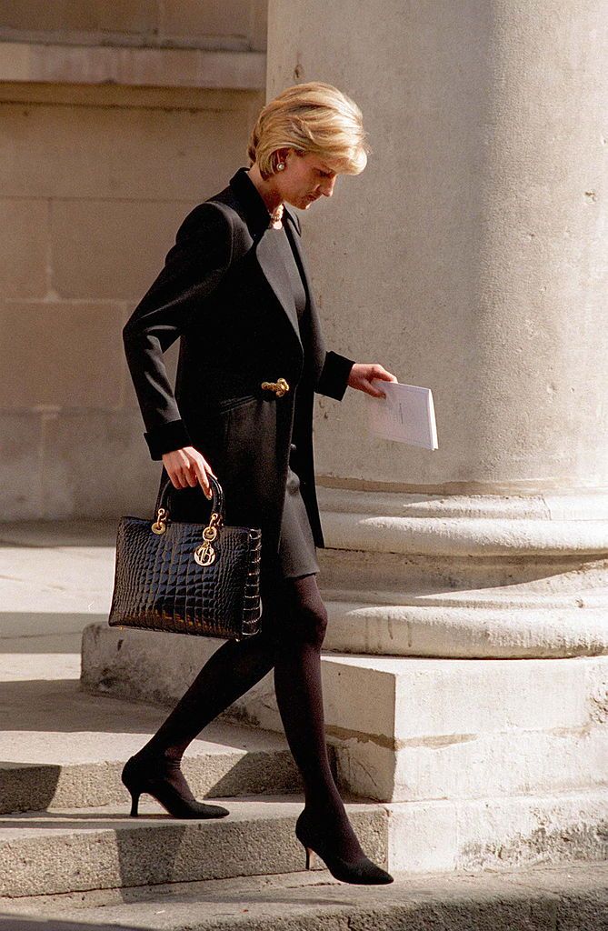 LONDON, UNITED KINGDOM - MARCH 10: Diana, Princess Of Wales, Leaving St. George's Church In Hanover Square, London, After Attending The Memorial Service For Photographer Terence Donovan. The Princess Is Dressed All In Black And Is Carrying A Black Handbag. (Photo by Tim Graham Photo Library via Getty Images)