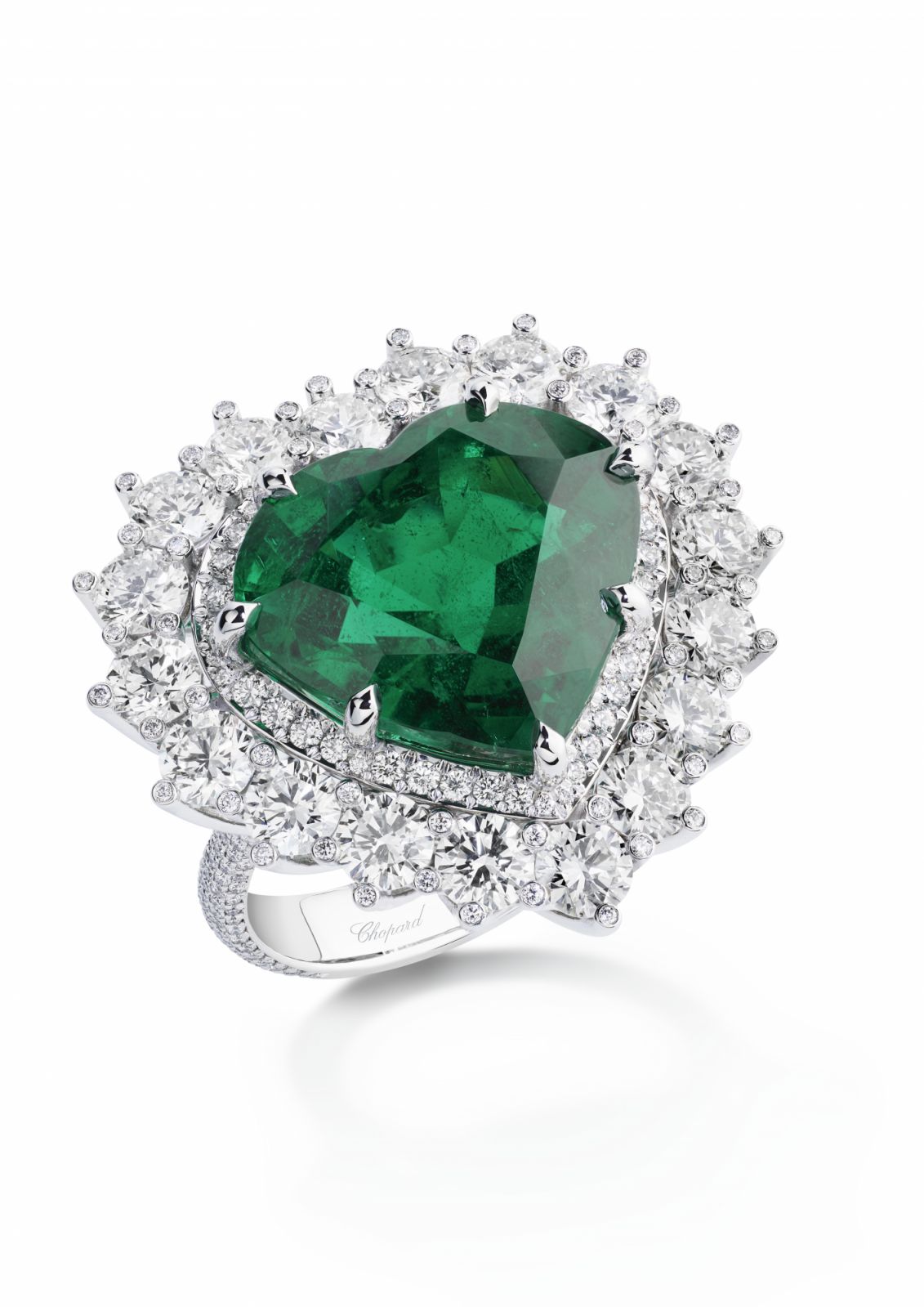 Insofu collection ring (Photo: courtesy of Chopard)