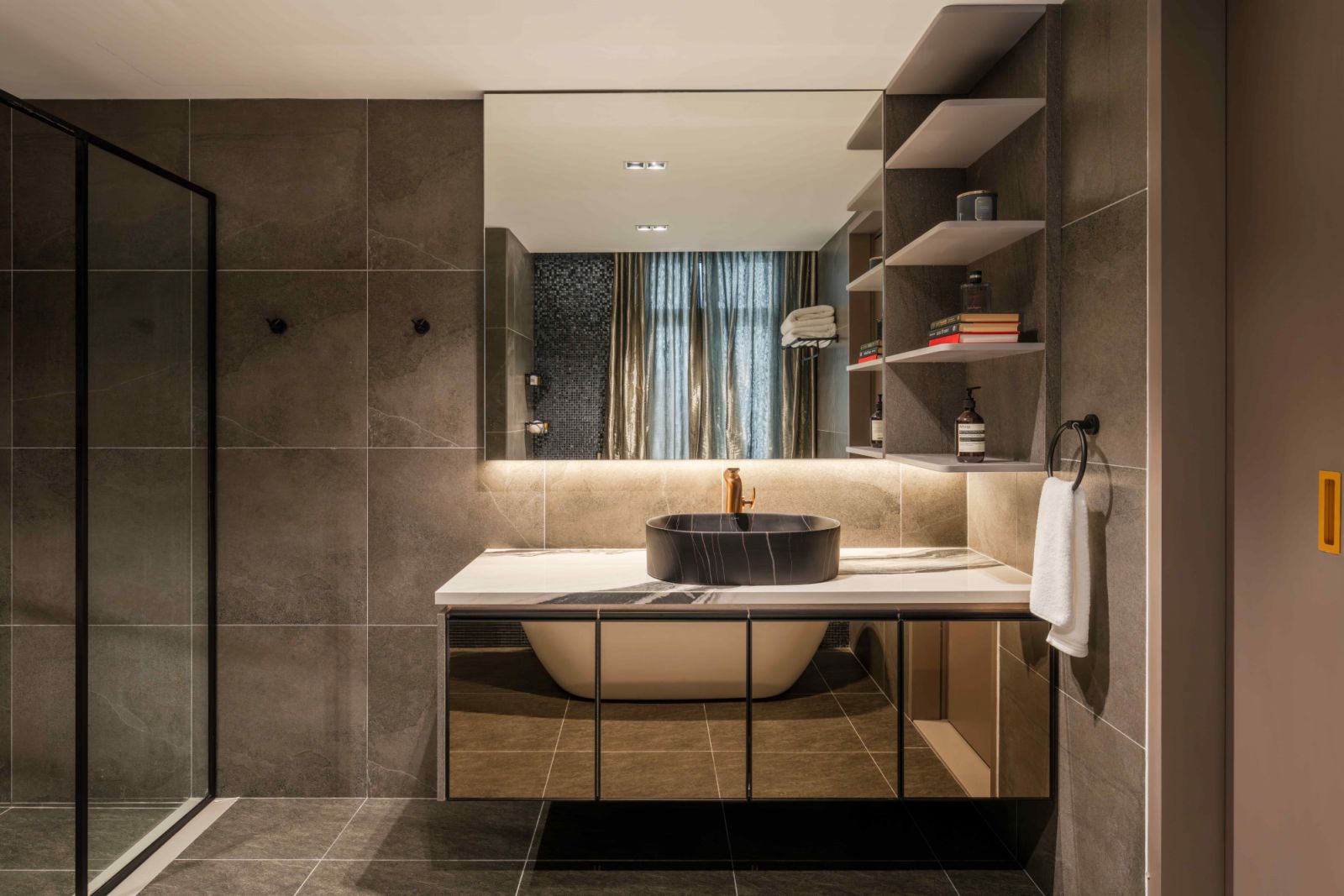 The expanded en-suite bathroom