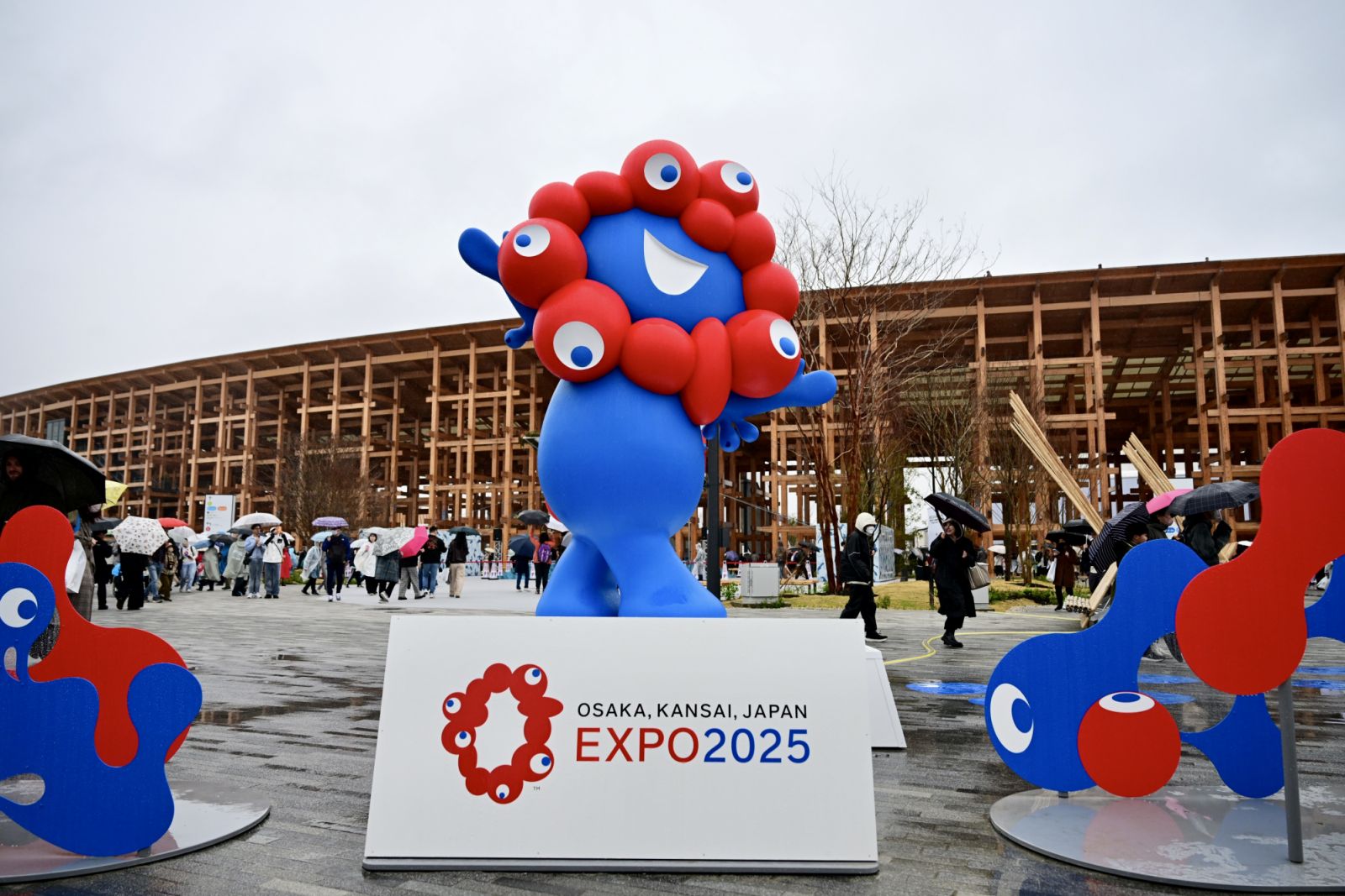OSAKA, JAPAN - APRIL 13, 2025 - A sculpture is displayed at Osaka World Expo 2025 in Osaka, Japan on April 13, 2025. (Photo credit should read CFOTO/Future Publishing via Getty Images)