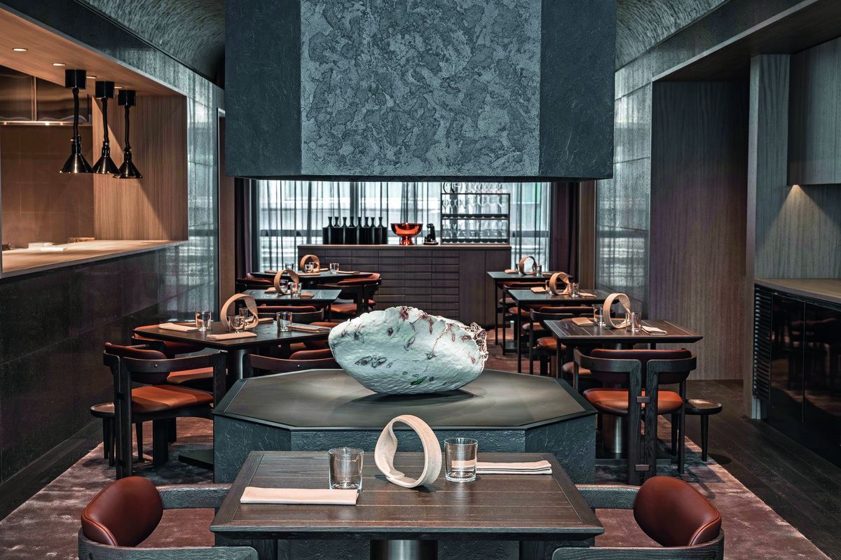 Andō, Hong Kong, one of the best restaurants in Asia for wine-lovers
