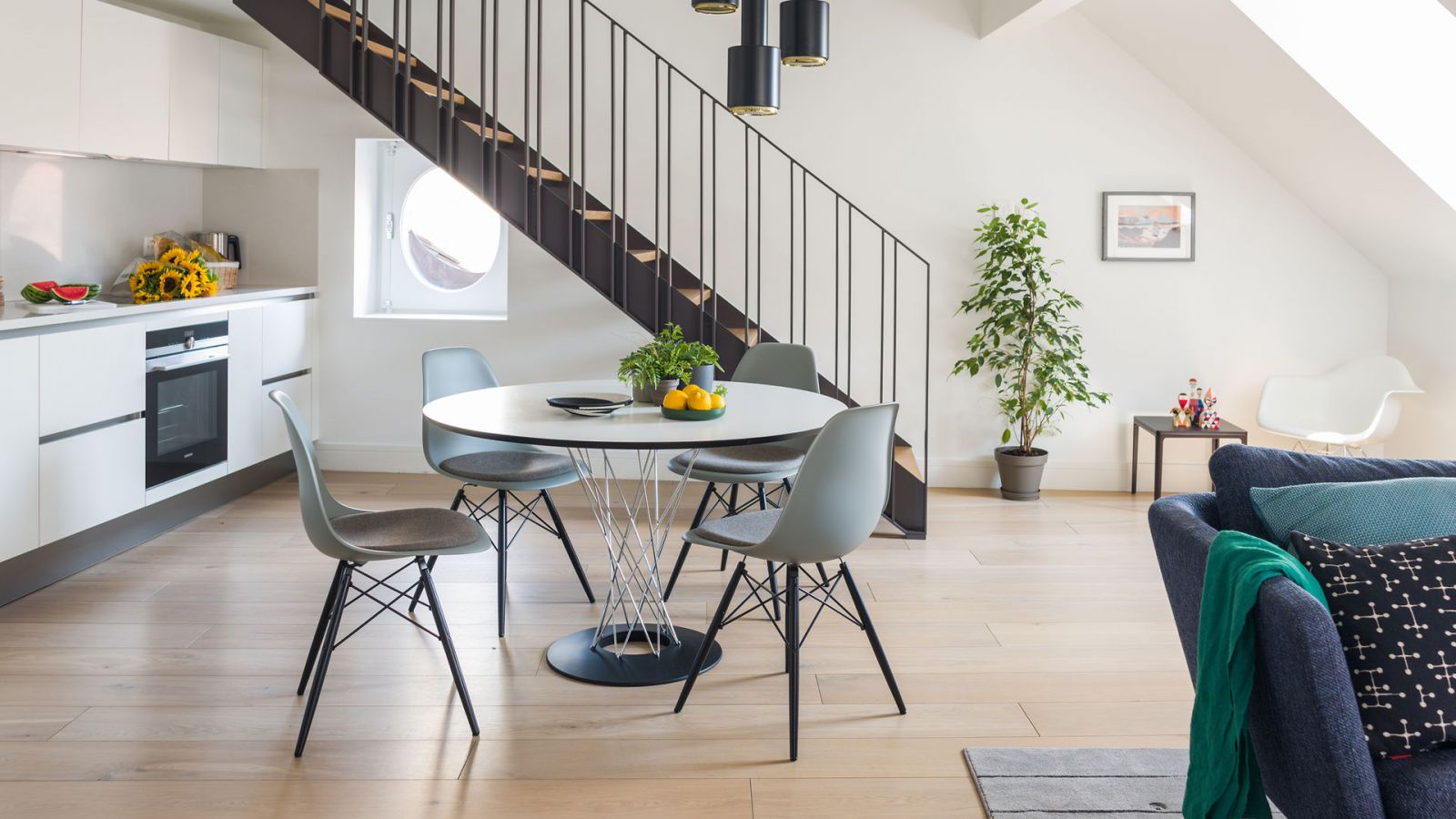 The stackable moulded shell and lightweight construction of the Eames DSW chair were originally developed for Herman Miller’s low-cost furniture initiative (Photo: Vitra)