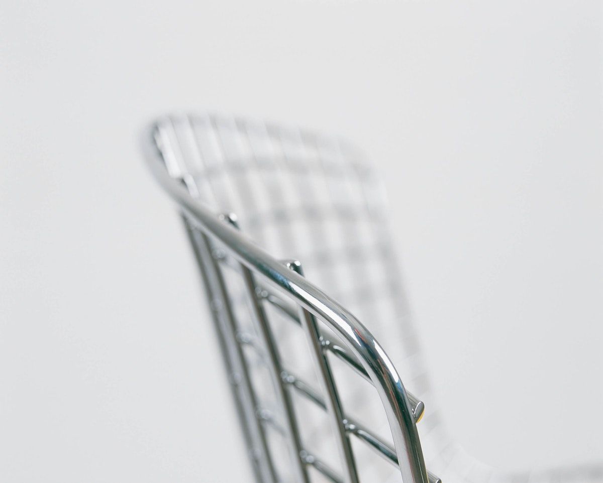 A detailed view reveals Bertoia’s precise welding technique and chrome finishing process (Photo: Knoll)