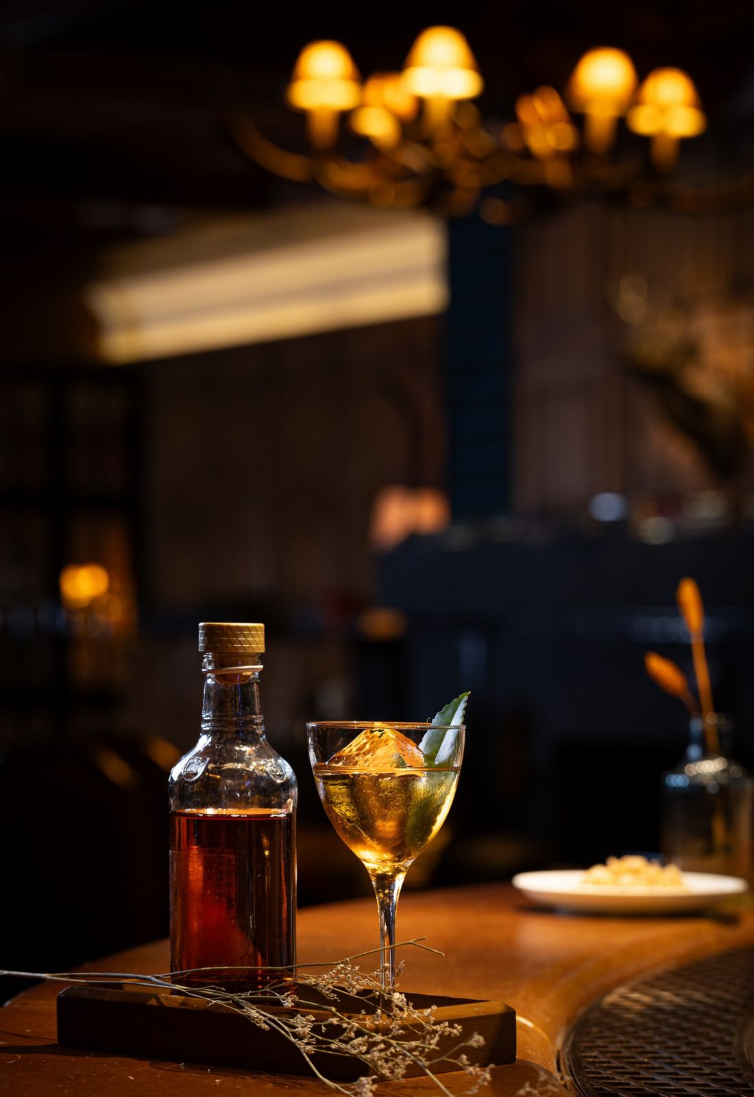 Best bars for first dates in Asia - Tatler Best Asia 100 - The Macallan Whisky Bar & Lounge