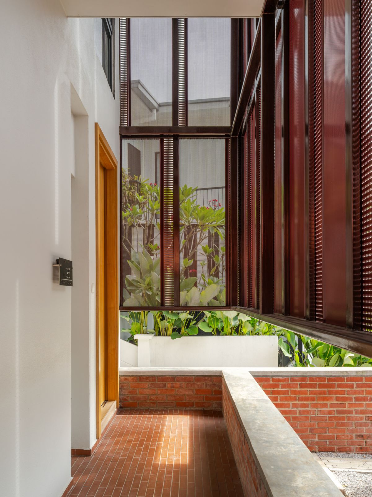 The open terrace extends  the living space into Bukit Damansara’s lush surroundings