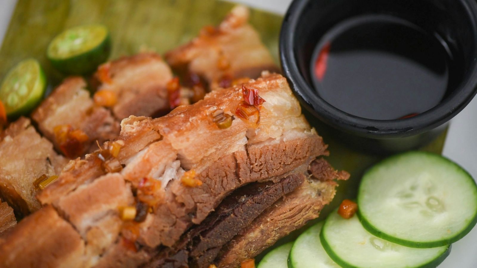 Chaotic wine pairings for Gemini season - lechon kawali - Photo Unsplash / Cristian Dalajpg