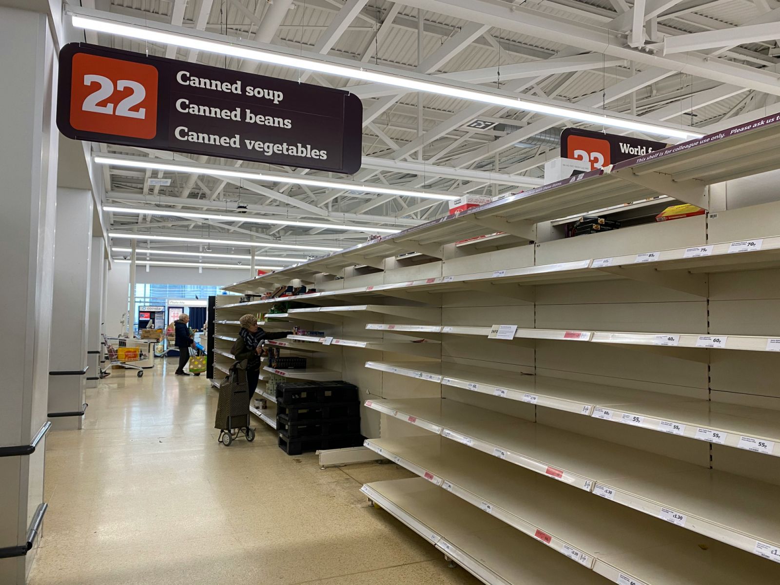 Supermarket shelves can empty within hours to days after a major disruption (Photo: Unsplash)