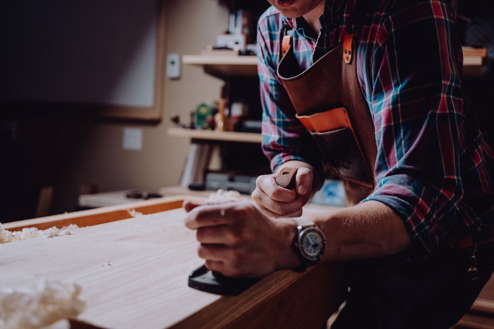 Woodworking and handicrafts at home for Father's Day (Photo: Unsplash)