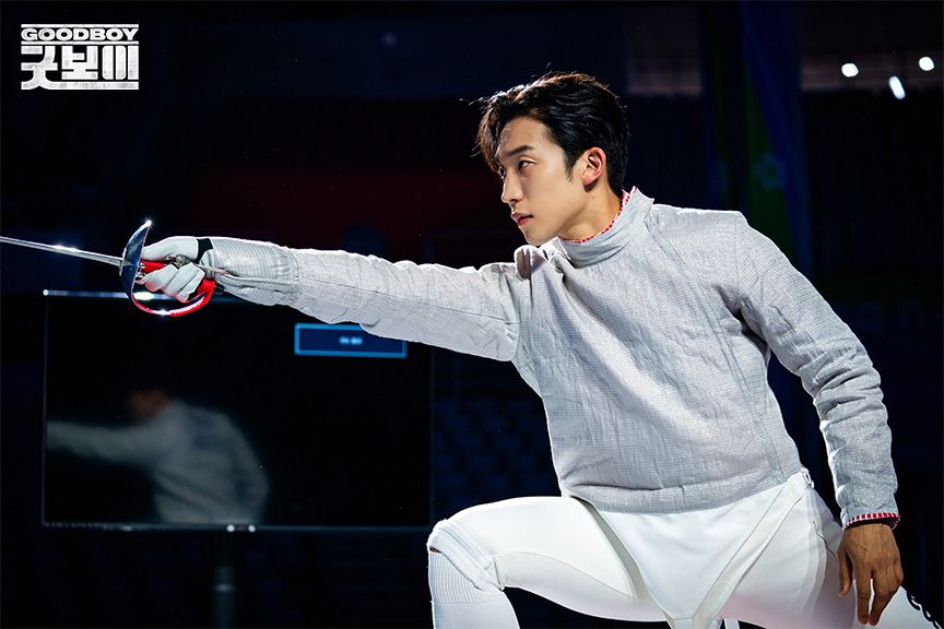 Lee Sang-yi’s perfect fencer’s form (Photo: JTBC)