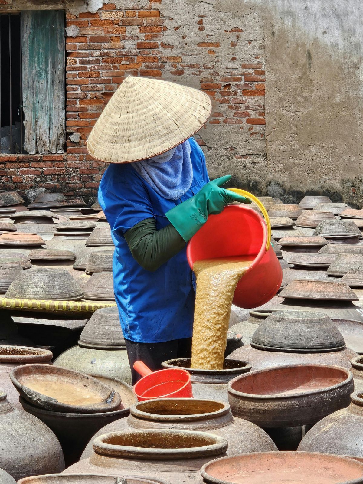 Person making soy sauce