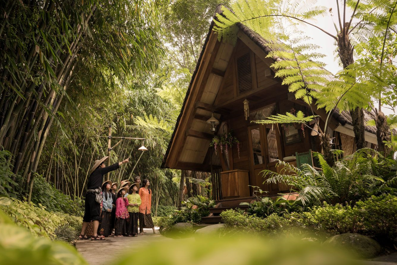 A lush park perfect for a quiet, tranquil escape (Photo: Dusun Bambu)