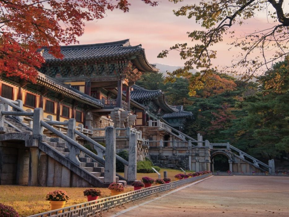 The Gyochon traditional village provides insight into the lifestyles of the past (Photo: Agoda)