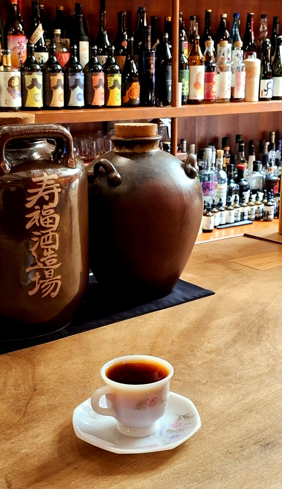 Corner Corner’s pour over filter coffee (Photo: Dawson Tan) coffee shops singapore