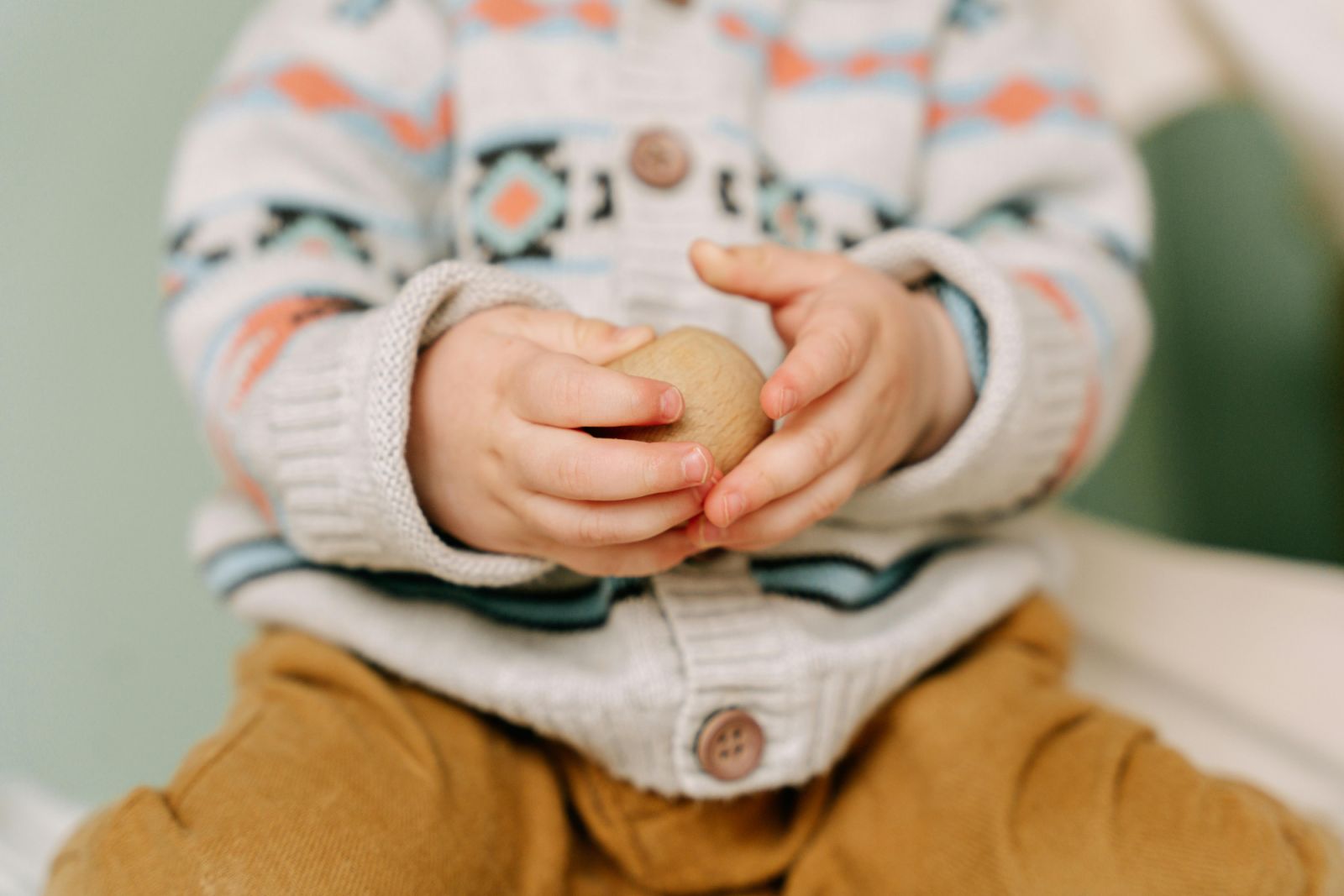 In Japan, children must hide their belly button (Photo: Ivan Samkov)
