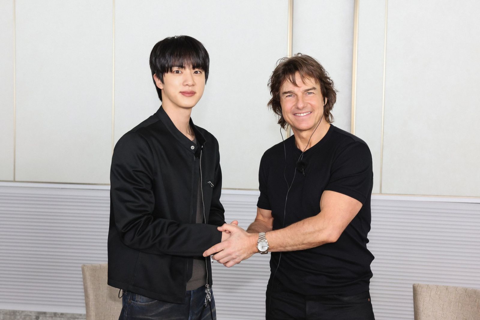 รายการ Run Jin EP.35 ของหนุ่ม Jin แห่ง BTS ที่มีนักแสดงชื่อดัง Tom Cruise มาร่วมรายการ (ภาพ: X.com / @bts_bighit)