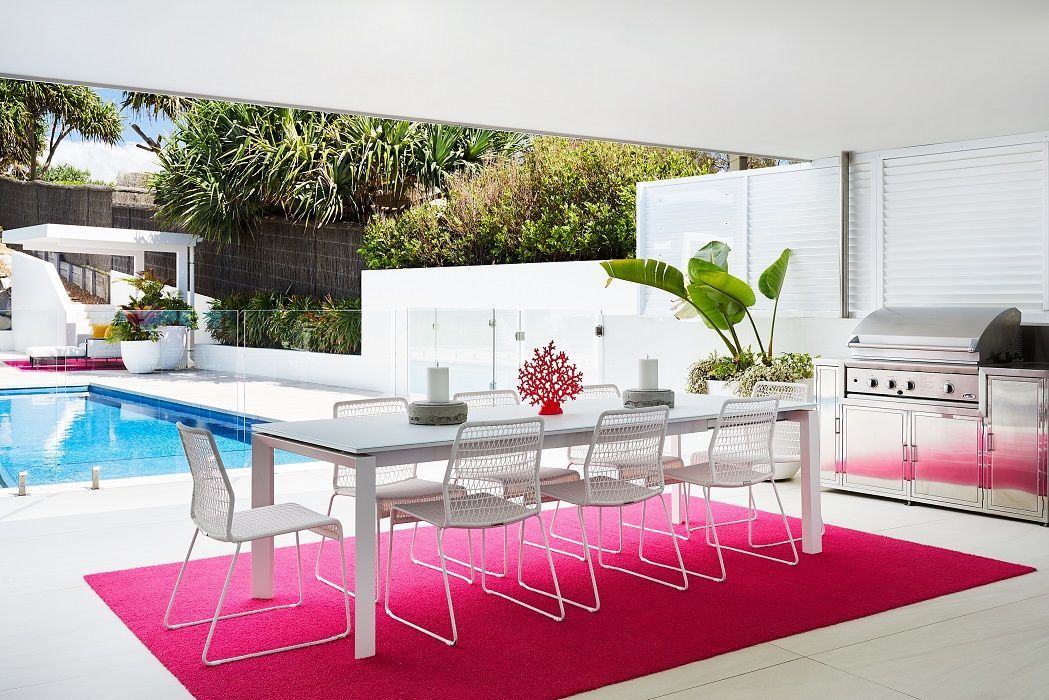 The outdoor dining area for summer pool parties during the hotter months (Photo: Alicia Taylor)