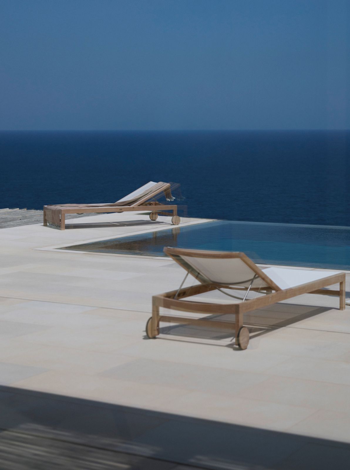 The retreat commands magnificent views of the Aegean Sea (Photo: Alexis Armanet)