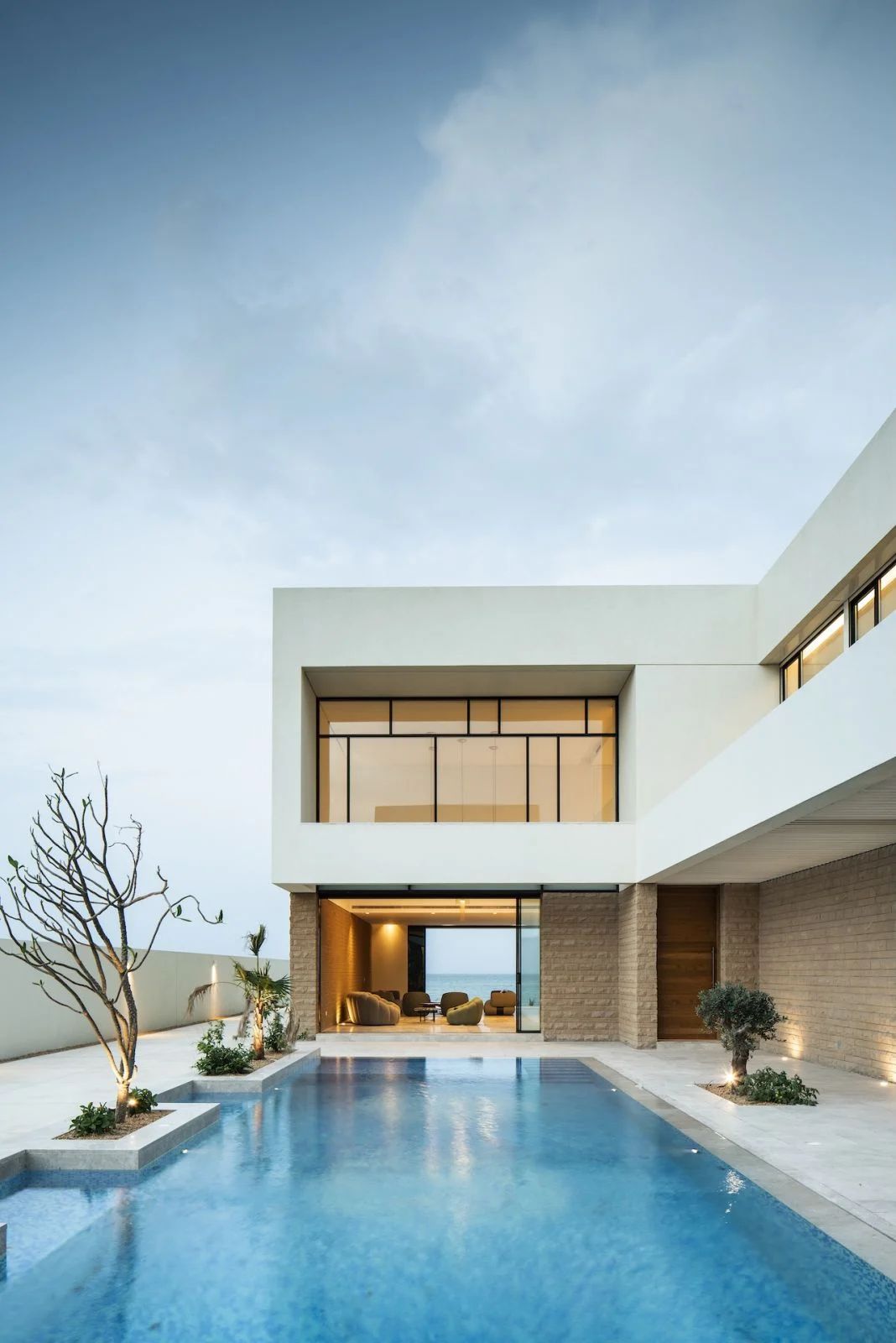 The main beachfront chalet offers unobstructed sea views (Photo: Nelson Garrido)