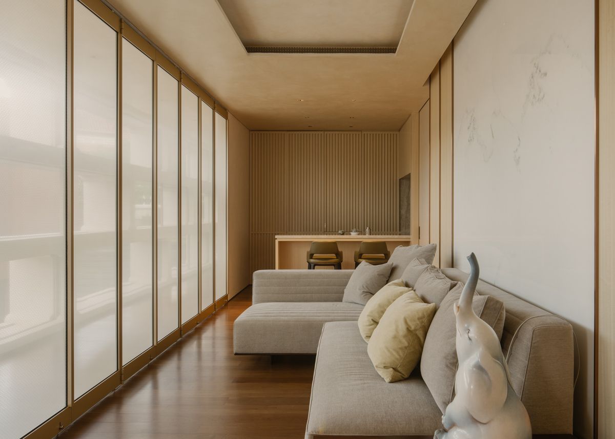 View of the bedroom lounge with its screens closed