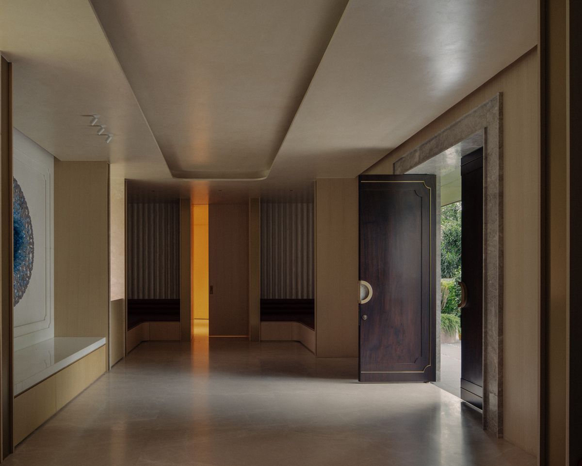 Dwellers and visitors are first admitted into comfortable scale of the foyer