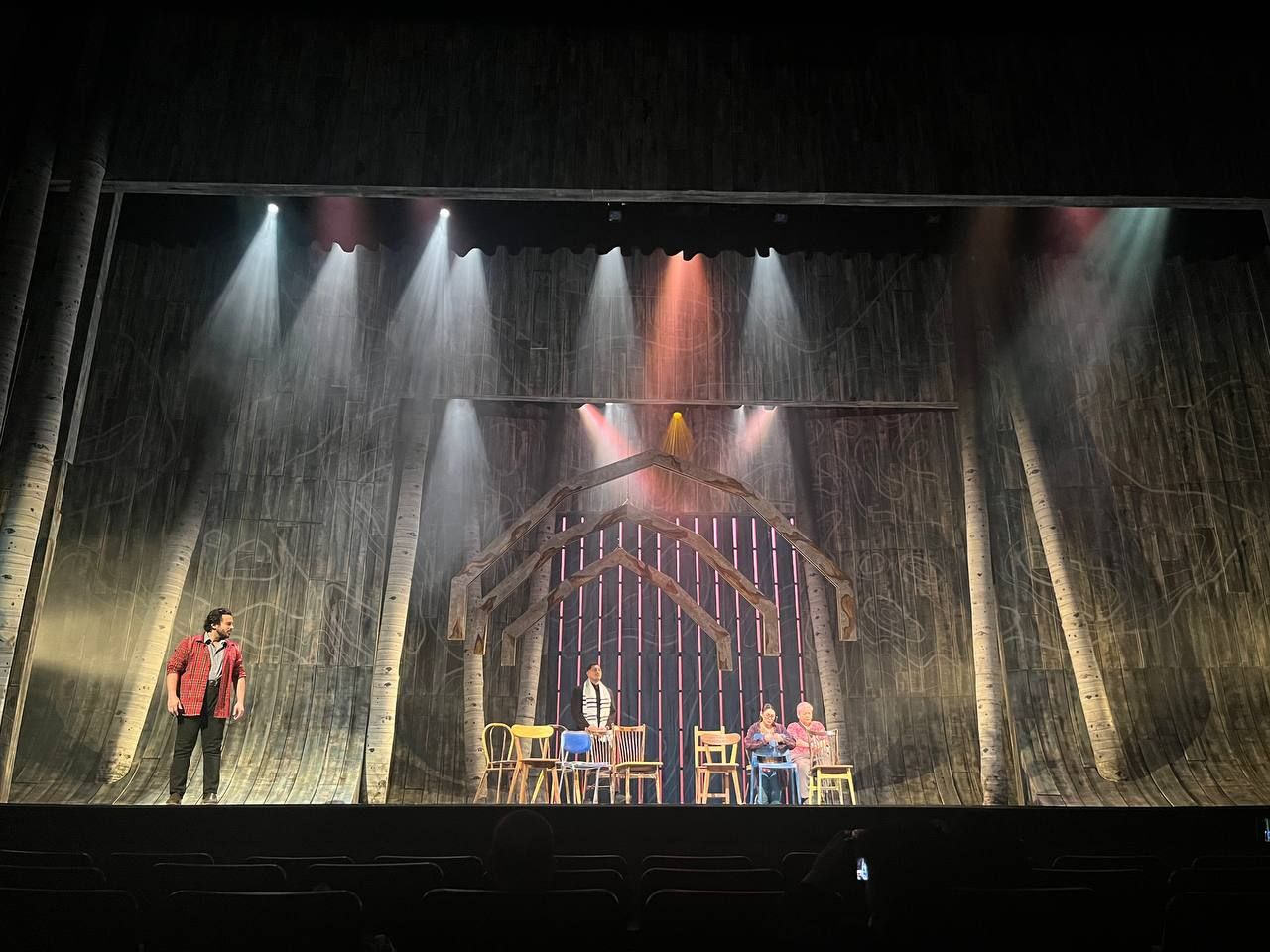 The cast of ‘Come From Away’ performing ‘Prayer’ (Photo: Gabriel Bohol)