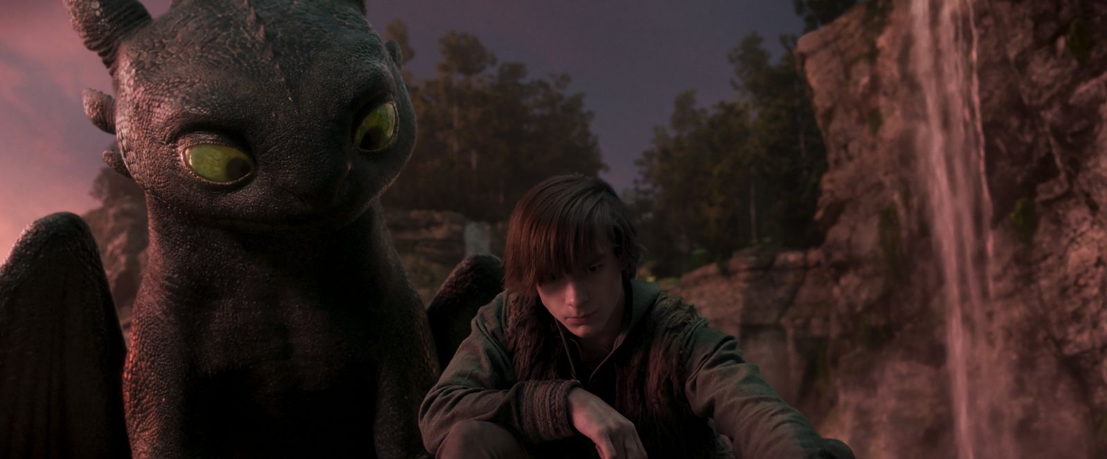 Mason Thames as Hiccup with Toothless (Photo: DreamWorks)