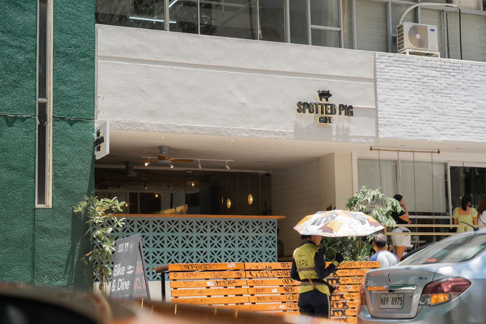Best work-friendly cafés - Legazpi Village and Salcedo Village - Spotted Pig Café 1