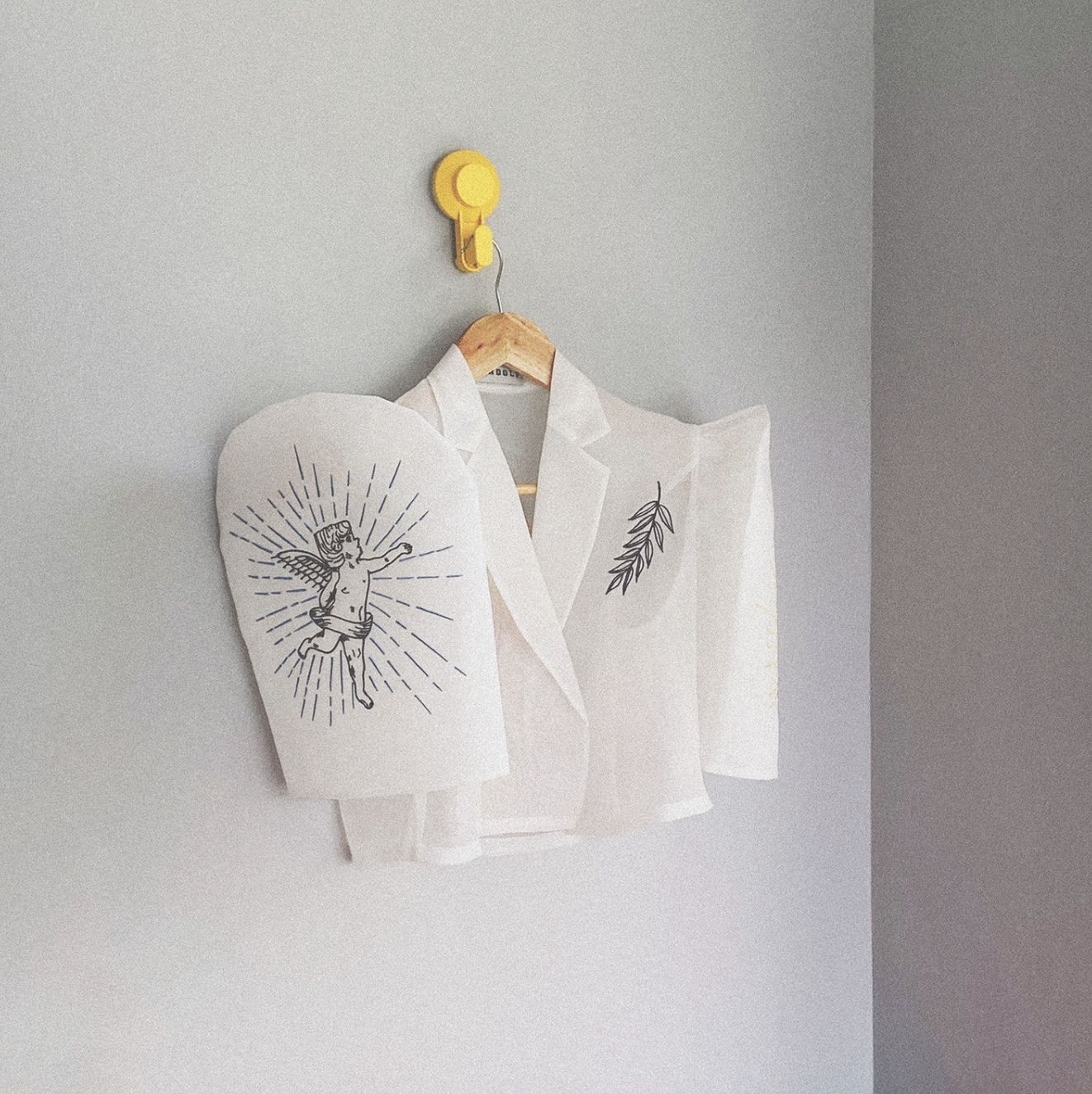 An embroidered barong by Randolf (Photo: Instagram / @randolfclothing)