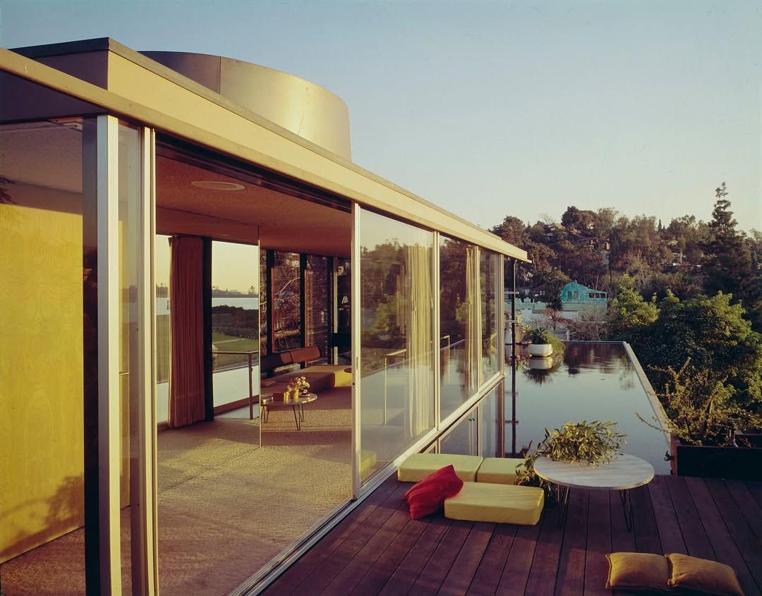 Through use of natural lighting, glass wall openings, patio gardens and mirrors (Photo: Instagram / @survivalthroughdesign)
