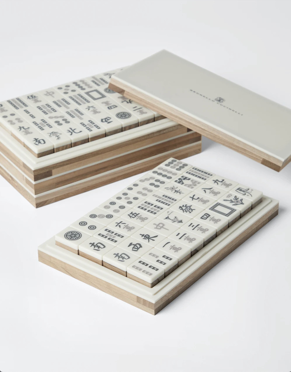 Brunello Cucinell Walnut wood and Krion® Mahjong set