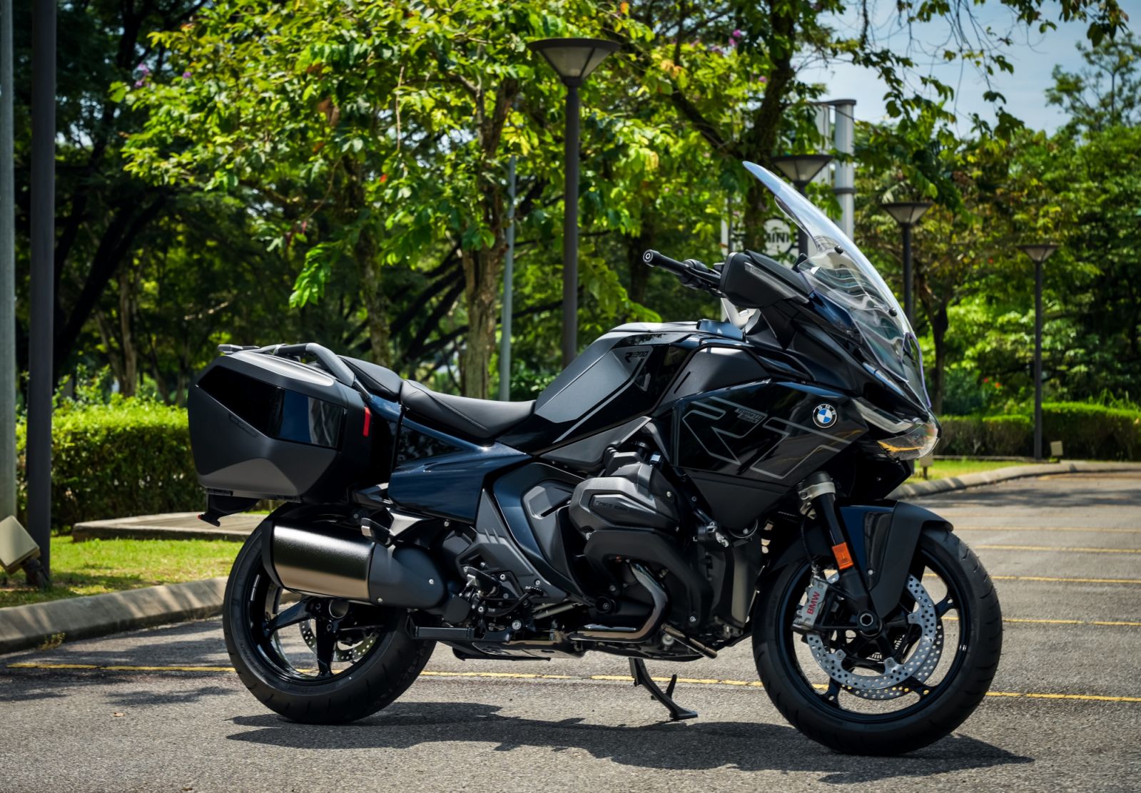The new BMW R 1300 RT