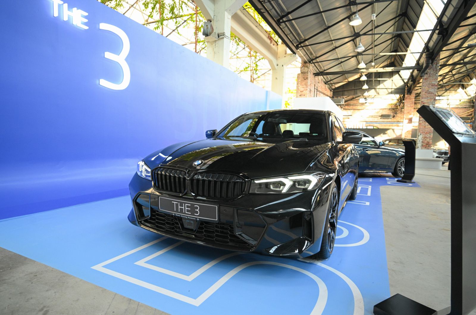 The new BMW 330i M Sport
