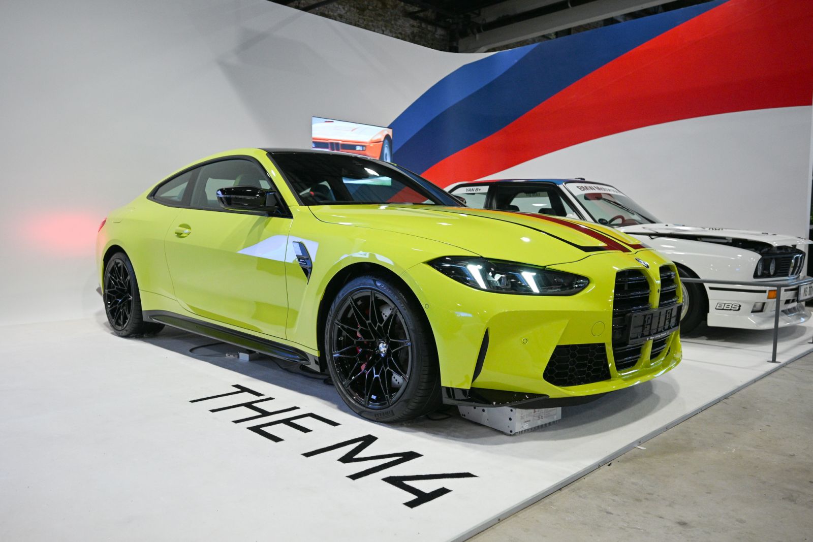 The new BMW M4 Competition Coupé M xDrive