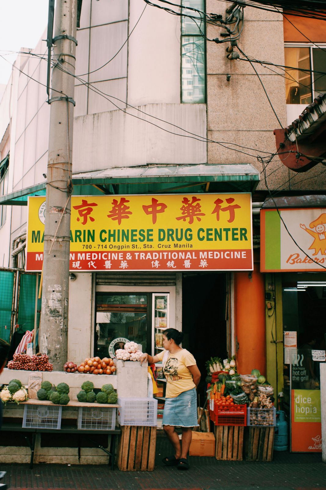 A Chinese medicine shop in Binondo (Photo: pexels / Alexis Ricardo Alaurin)