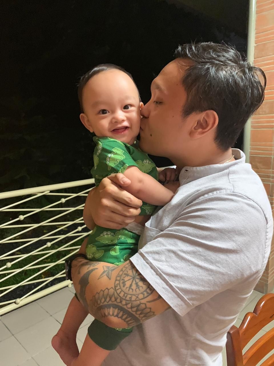 Father's Day messages from chefs | Kevin Navoa and his children | Photo: courtesy of Kevin Navoa