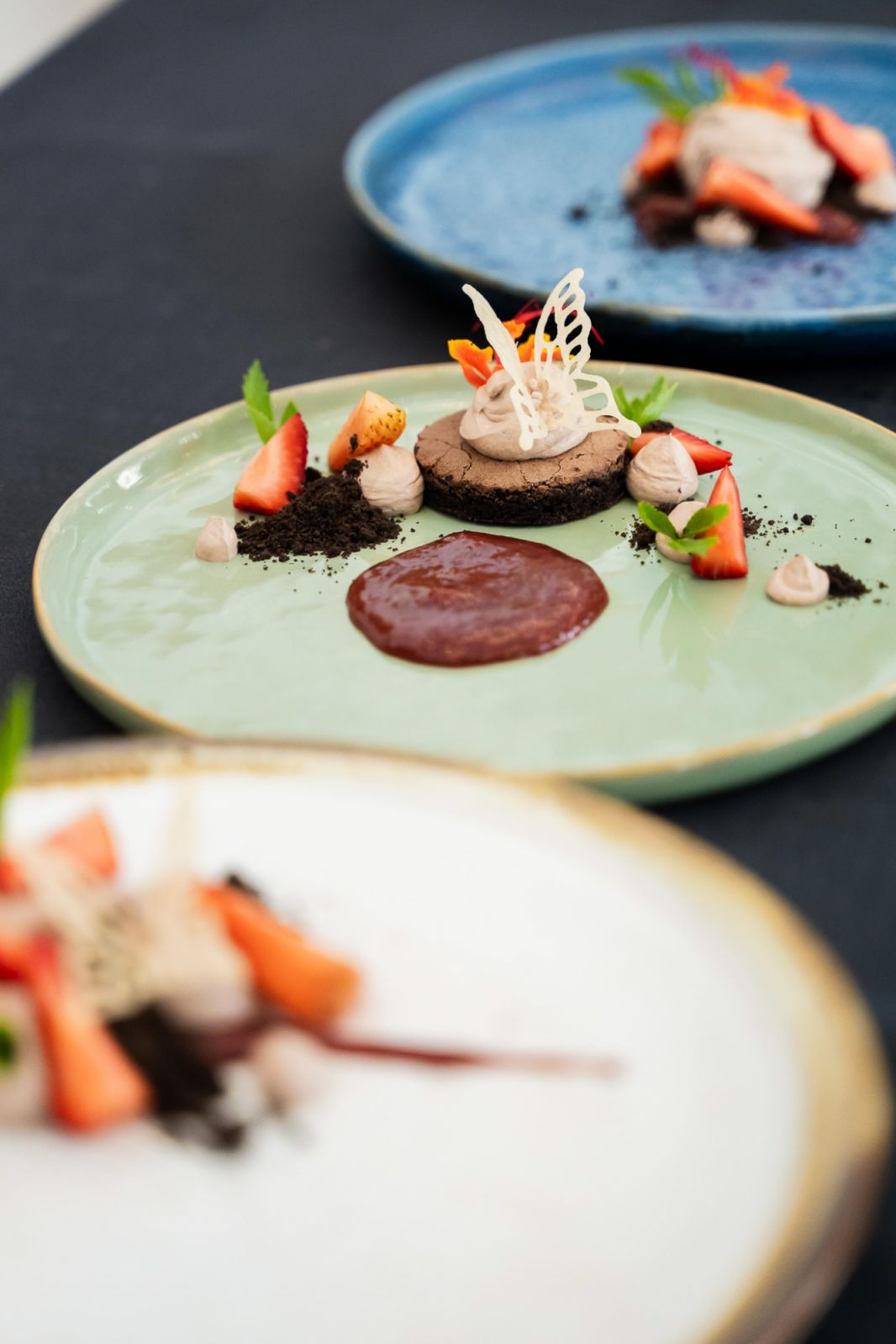 ตัวอย่างผลงานการจัดจานของเชฟพลอย ใน Exclusive Plating Masterclass with Chef Ploy