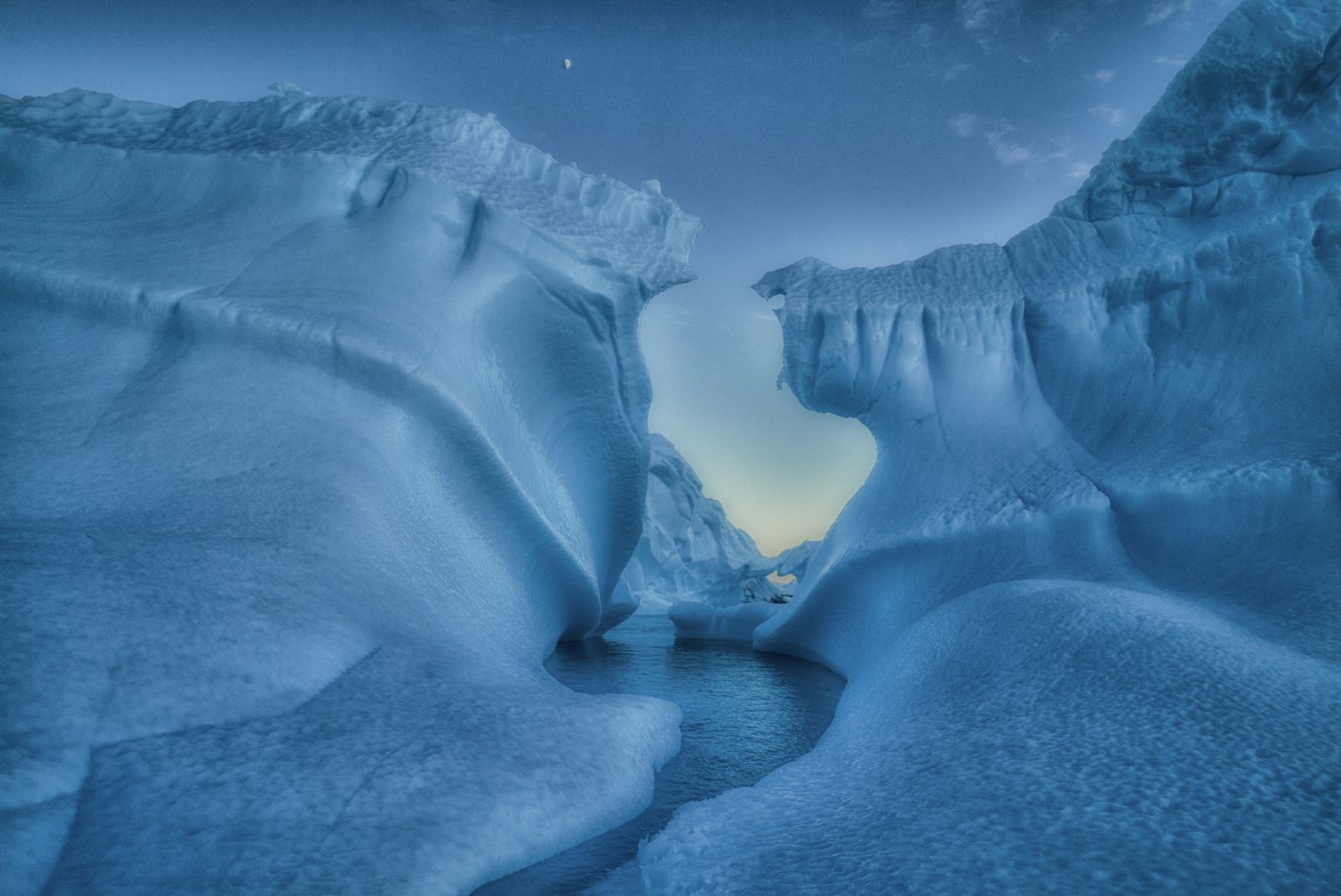 SeaLegacy’s expeditions take Cristina Mittermeier to the furthest corners of the globe, including the frozen landscapes of Antarctica. She uses photography to show the beauty of these places and inspire the climate action needed to save them.
