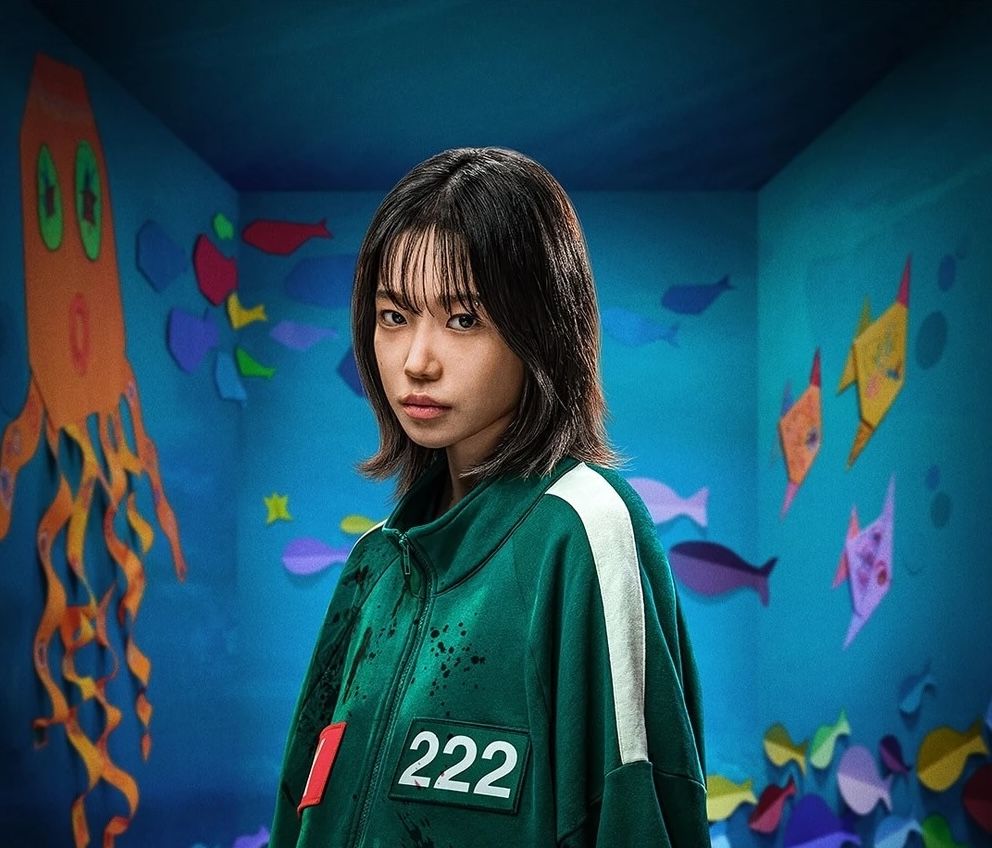 Jo Yu-ri as Kim Jun-hee