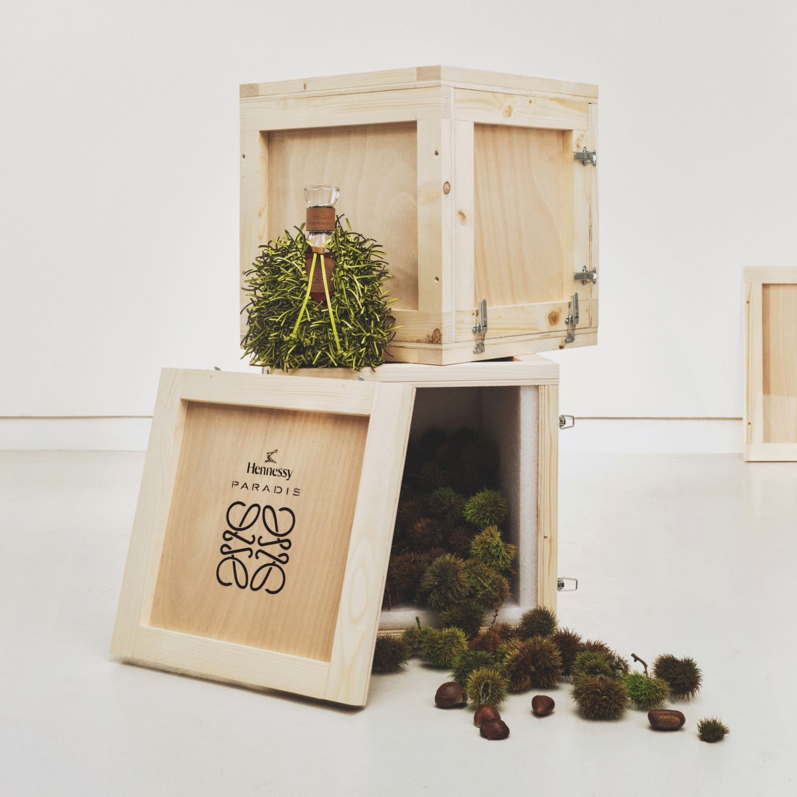 This exciting inaugural collaboration between Hennessy and Loewe transforms the luxurious spirit into a unique objet d’art