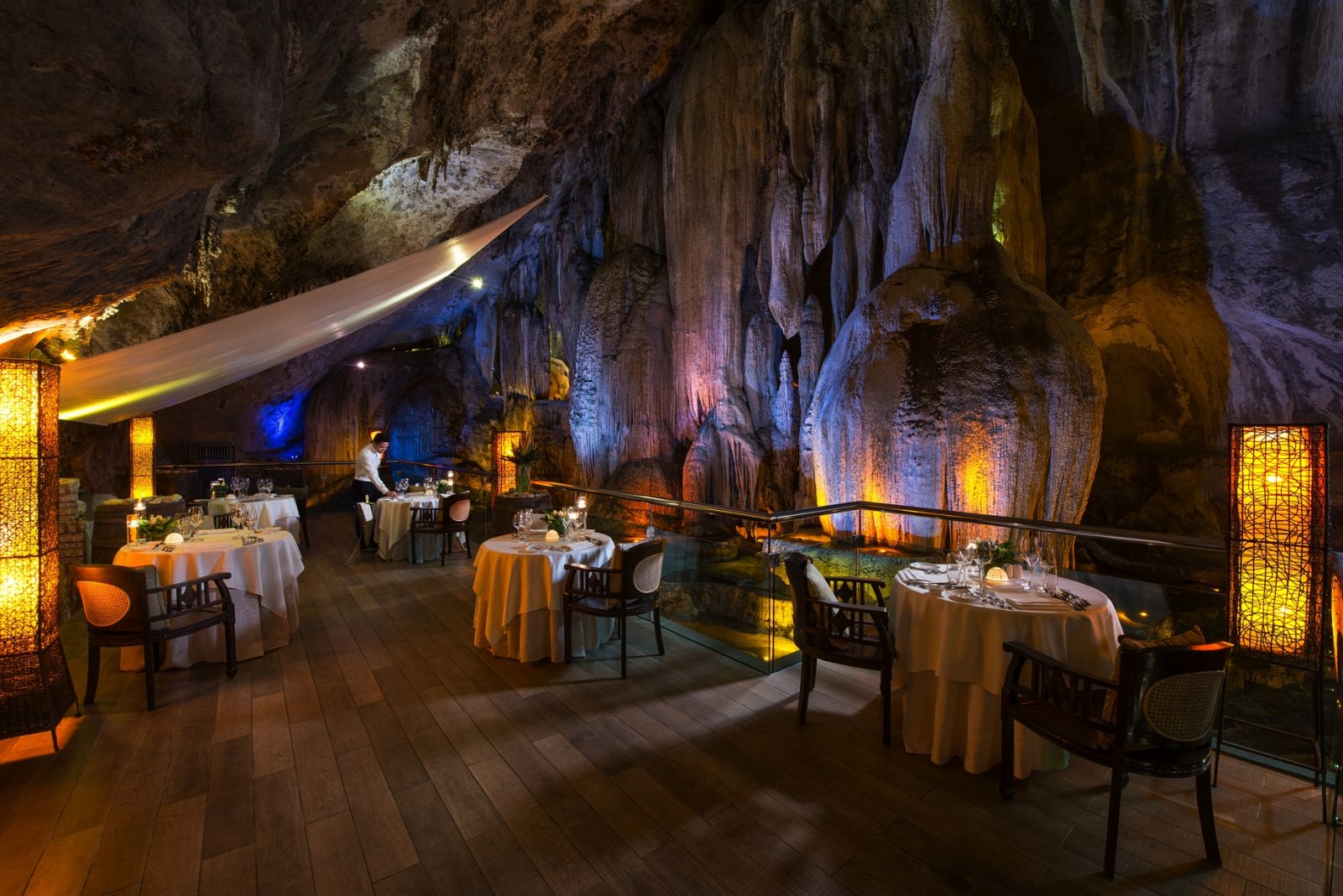 Dine in private nature with this unique dining experience (Image: Jeff's Cellar)