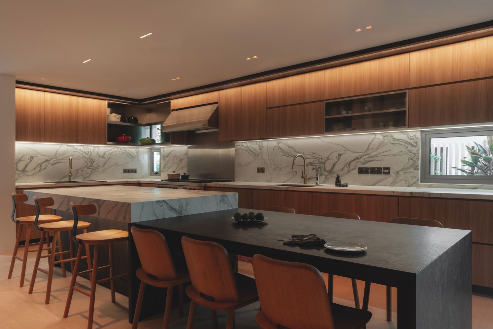 This kitchen was designed according to Wong’s meticulous standards and the owners’ unique cooking and entertainment needs