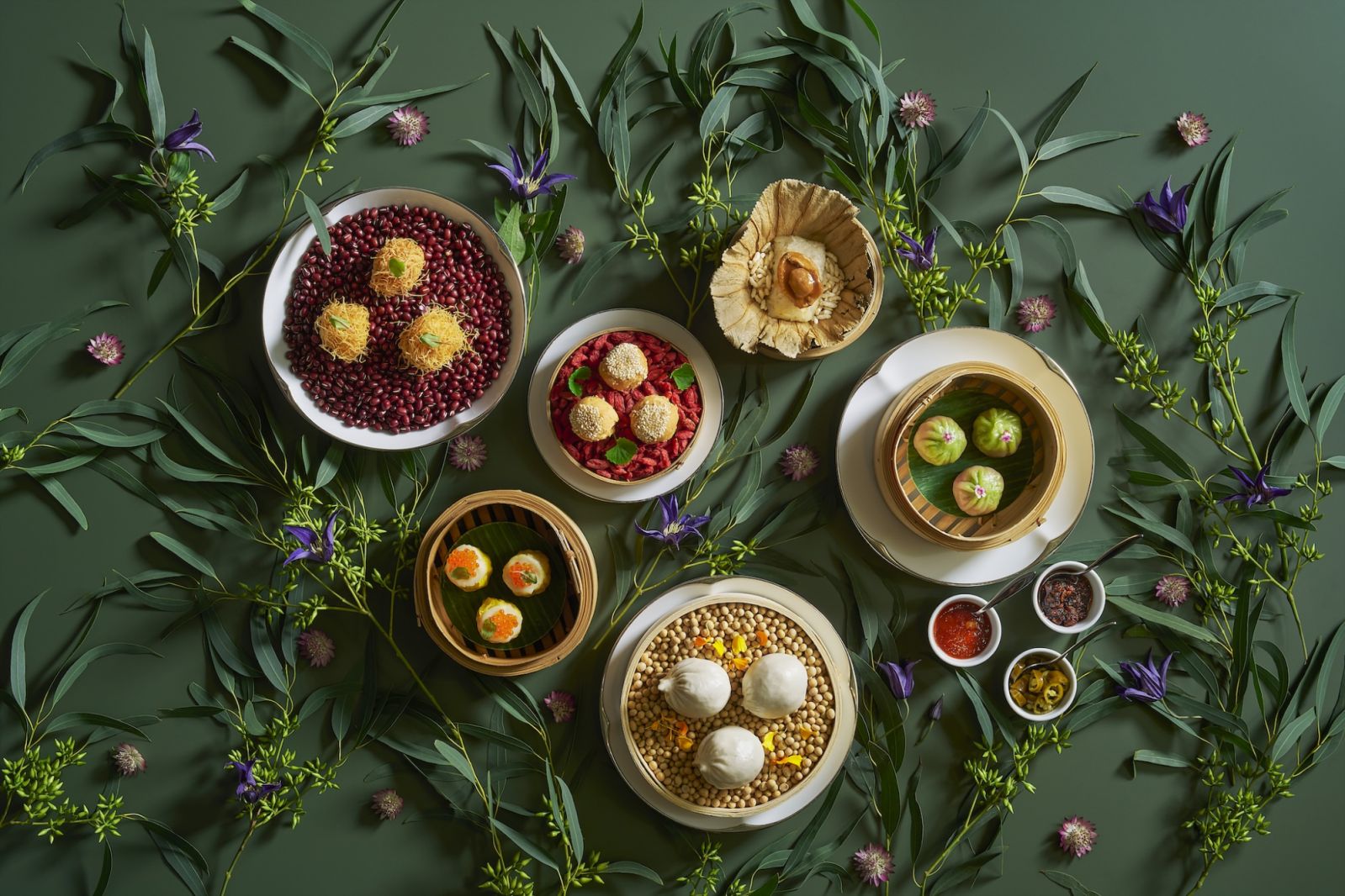 Refined yet approachable yum cha experience including scallop siew mai, xiao long bao, and steamed beetroot dumplings (Photo: 5 on 25) bugis food restaurant guide