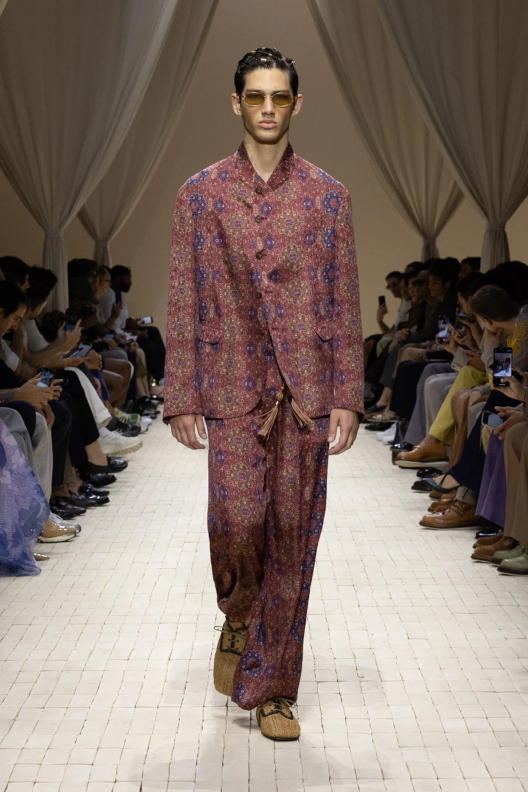 Emporio Armani Men's Spring/Summer 2026: A Nomadic Path Through
