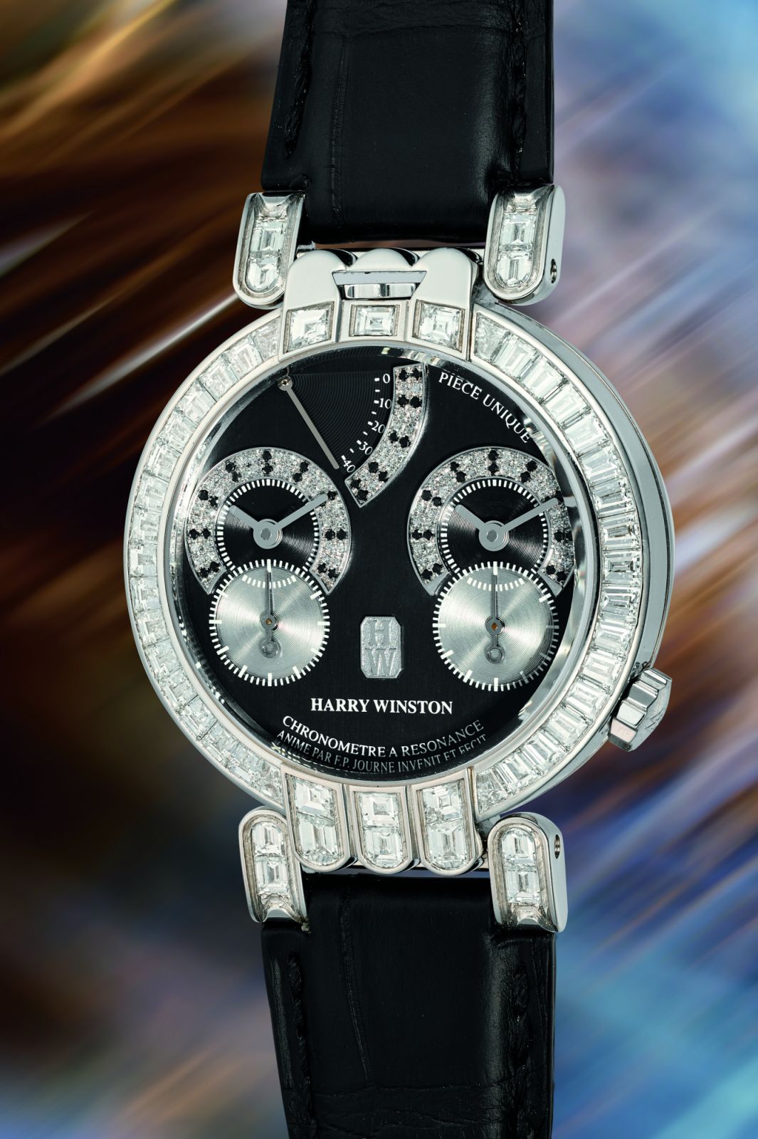 Harry Winston And F.P. Journe Ref. Piece Unique Opus One Chronomètre À Résonance Piece Unique (2002) ปิดที่ 8.38 แสนดอลลาร์ หรือประมาณ 27.35 ล้านบาท (ภาพ: Phillips)