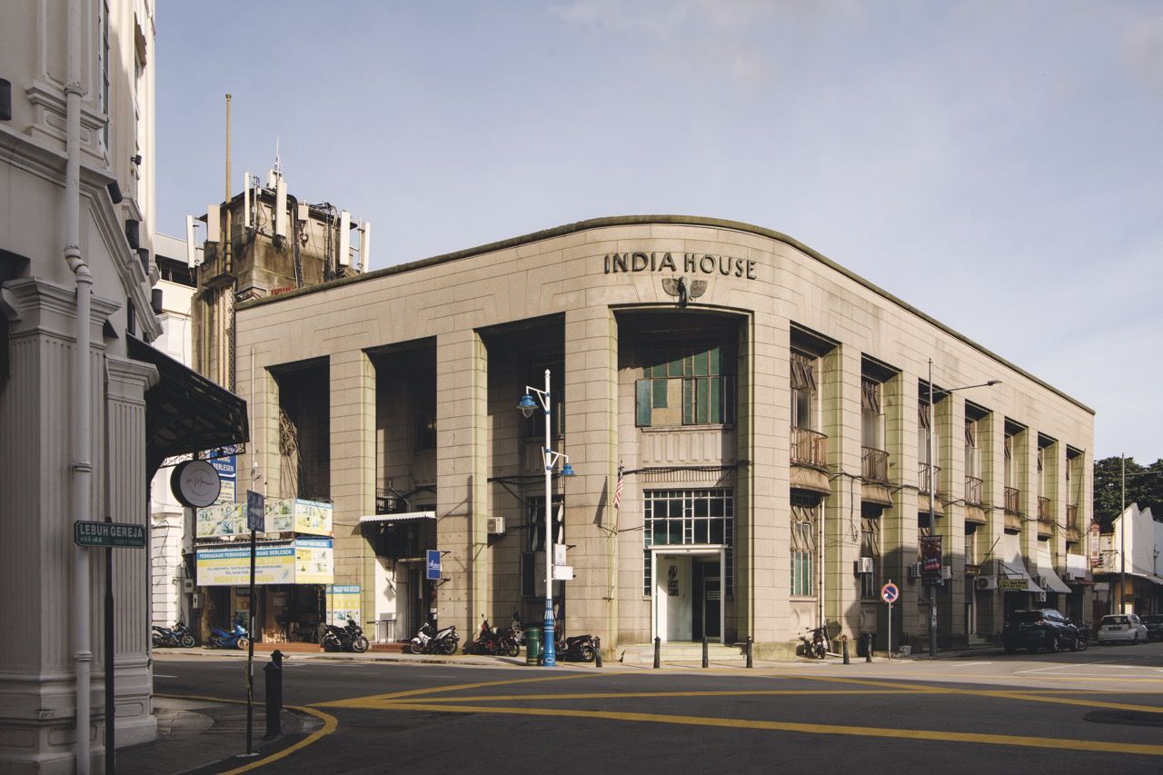 Recently restored as a restaurant called Peninsula House by Wunderwall Design, India House on Church Street Ghaut in Penang features classic  art deco elements, including a curved corner entrance and decorative parapets (Photo: TWJPTO)