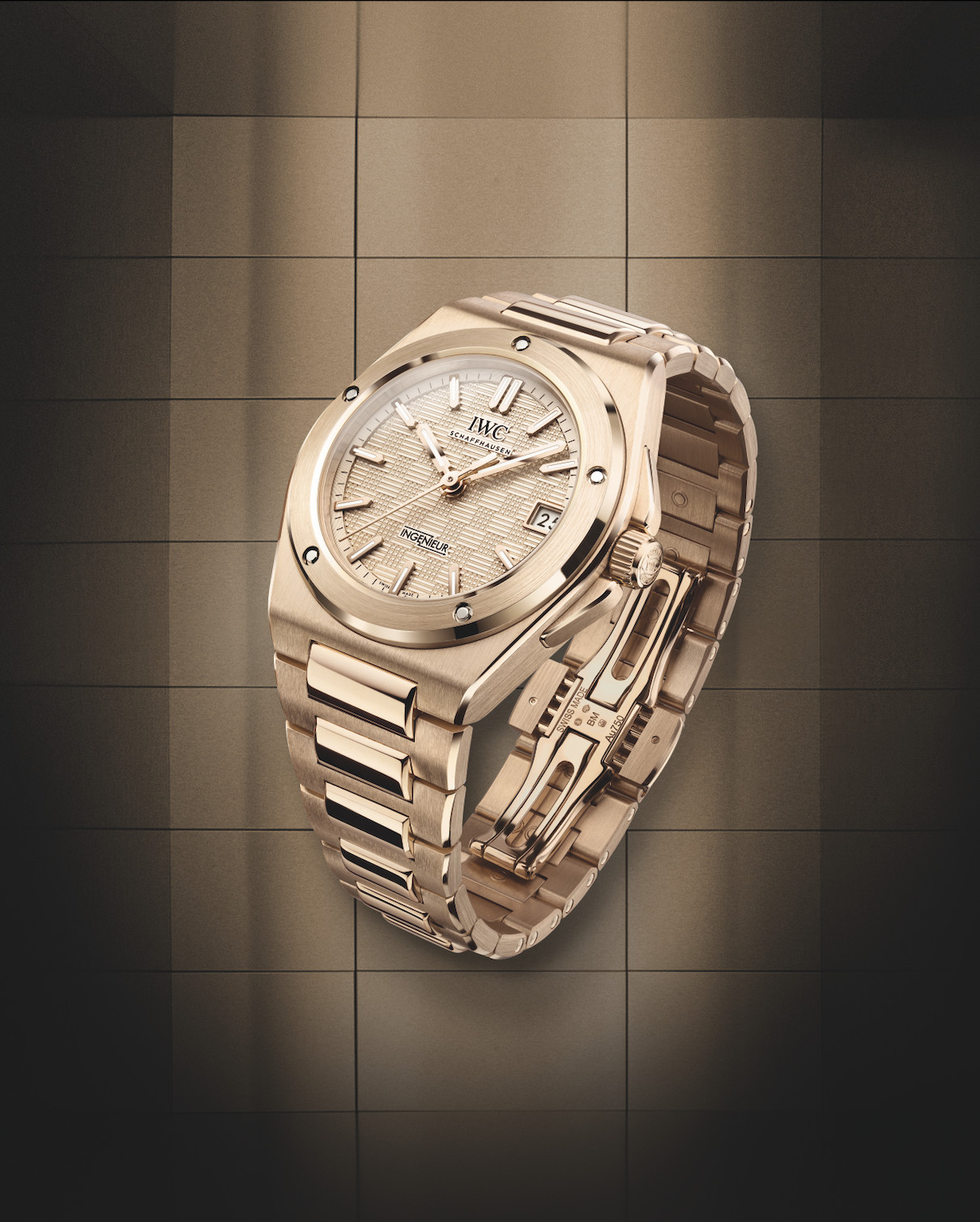 IWC Ingenieur Automatic 35 5N Gold (Photo: courtesy of IWC Schaffhausen)